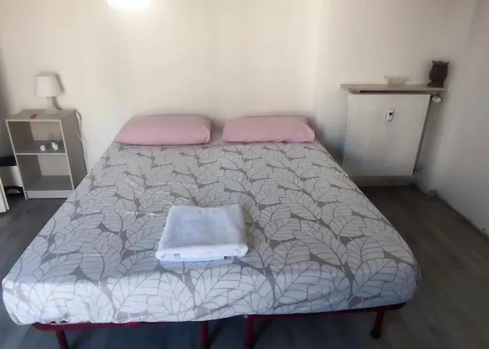 Slataper 22 - Sunny, And Confortable Триест